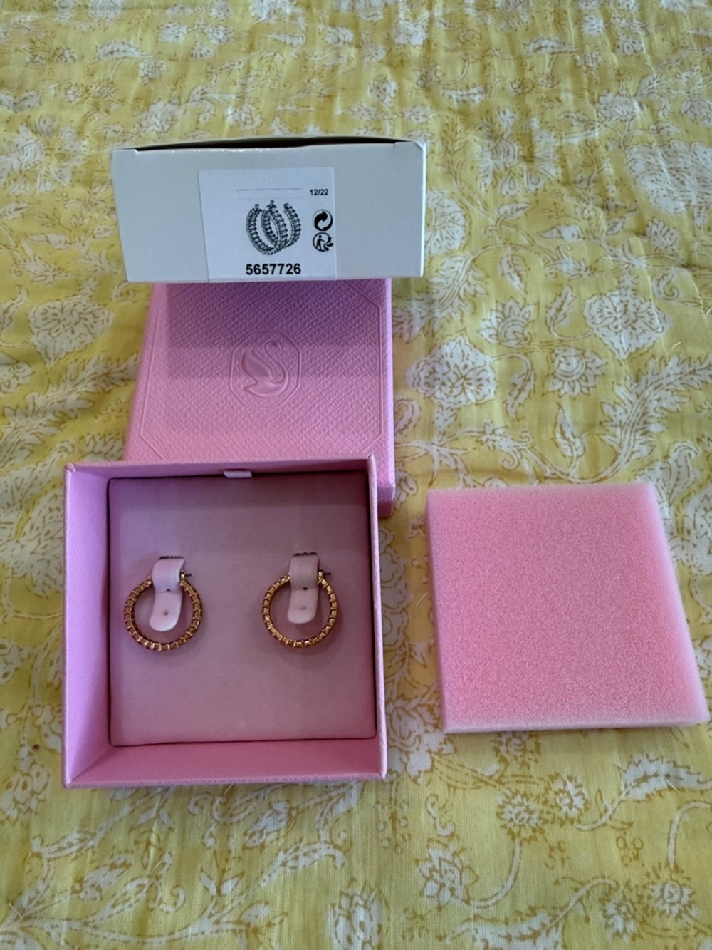 Swarovski Matrix Hoop Earrings with original gift box. Baguettes cut, pink.